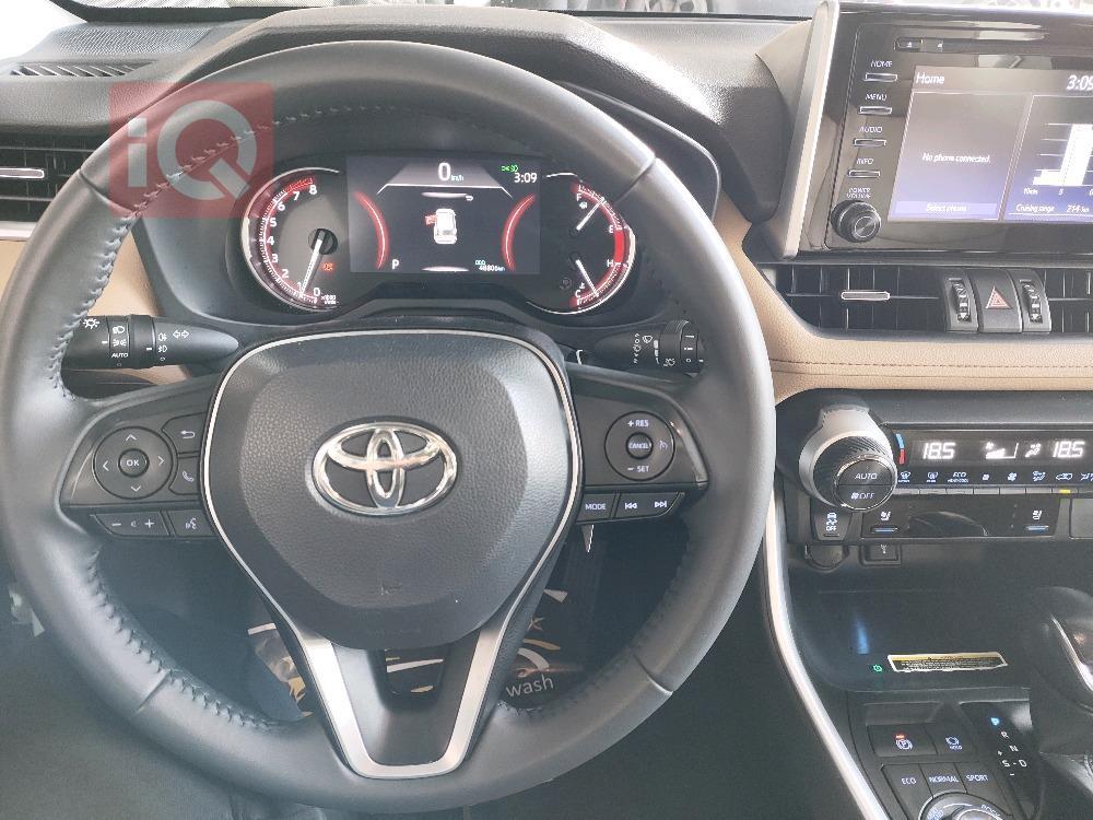 تويوتا راف 4